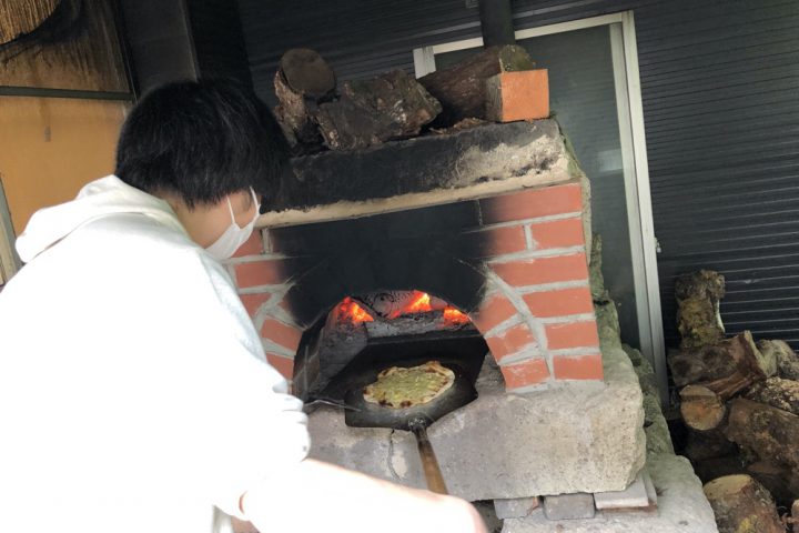 カフェレストラン窯焼きピザ